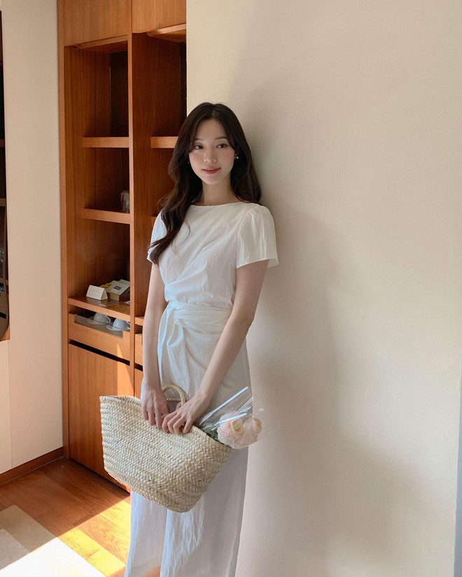 Mặc đẹp đi làm mỗi ngày không khó như bạn nghĩ: Chị em công sở chỉ cần nhớ 6 công thức này - 16