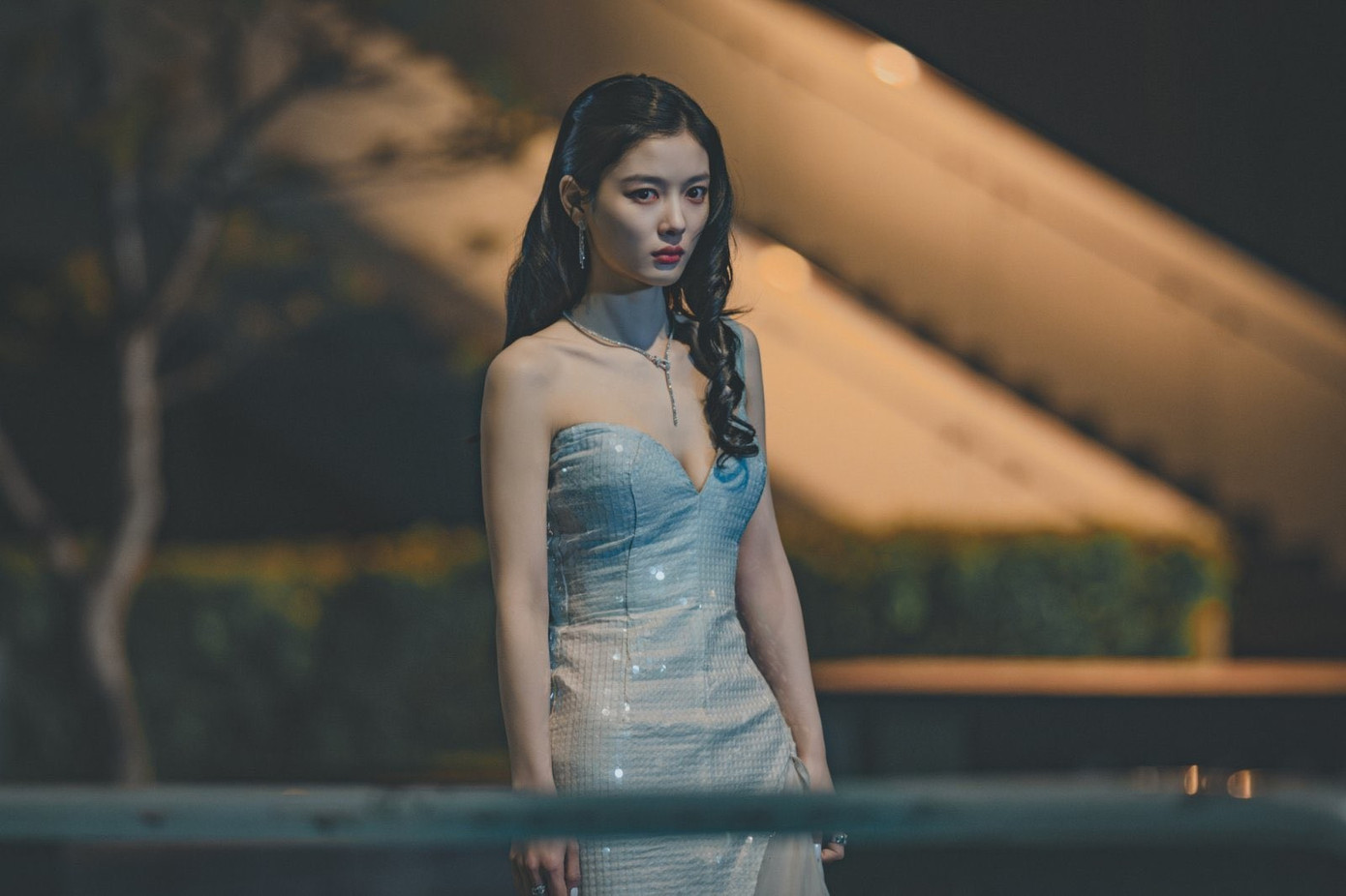 Suzy, Kim Yoo Jung hay Park Min Young - ai là nữ chính sành điệu nhất phim Hàn 2025? - 5