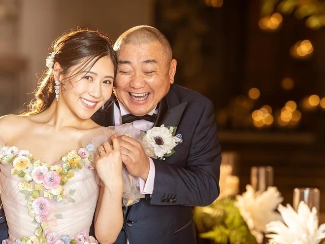 Tuy nhiên, Nishino bỏ ngoài tai những lời gièm pha về chồng.