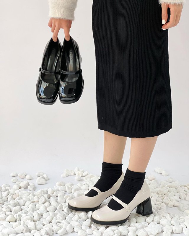 4 kiểu giày cao gót không lo lỗi mốt, chị em đầu tư một lần là dùng bền bỉ qua nhiều năm - 8