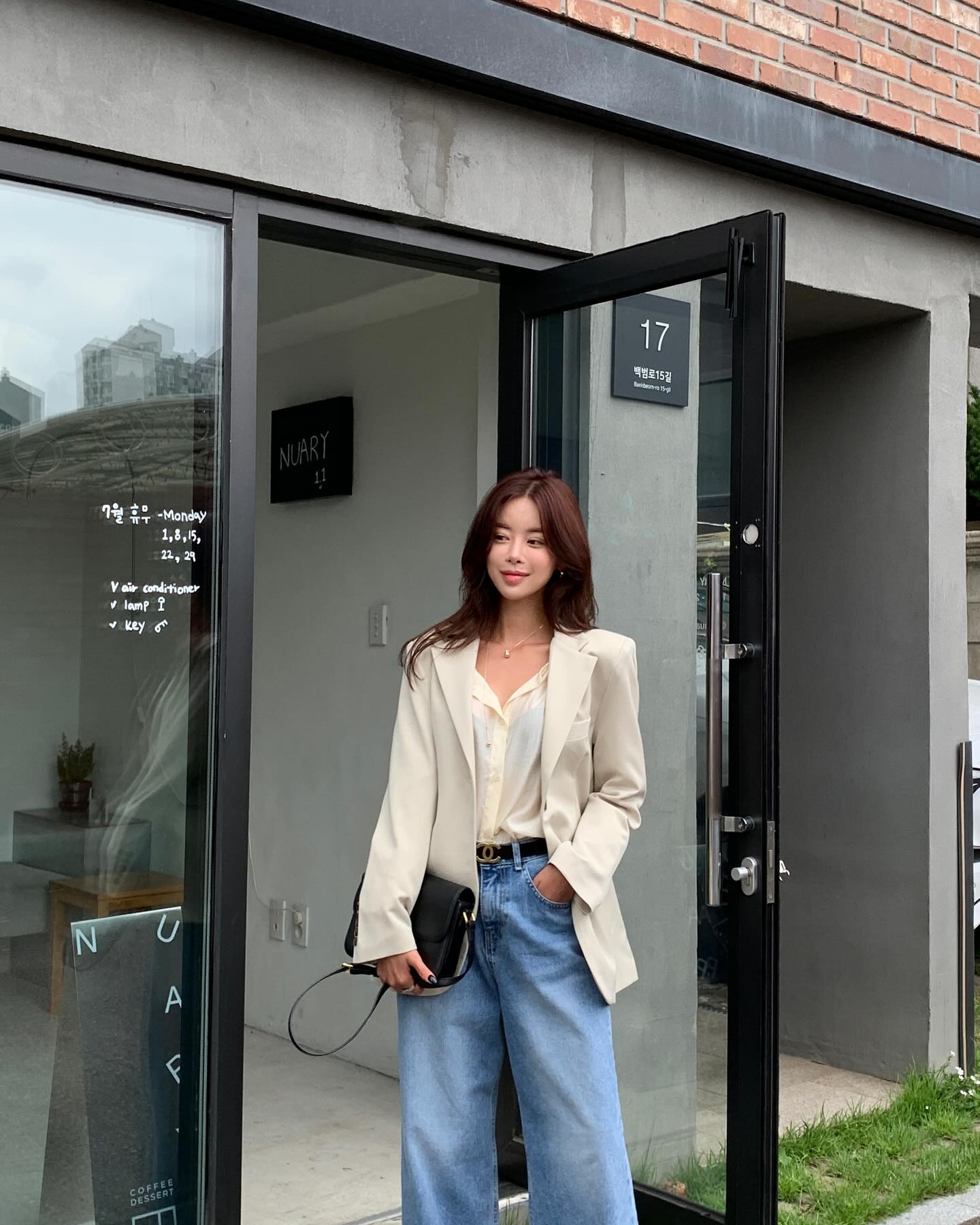 5 món thời trang tôn dáng amp;#34;đỉnh chópamp;#34; dành cho phụ nữ 30+, vừa amp;#34;hack tuổiamp;#34; lại mặc đẹp quanh năm - 5