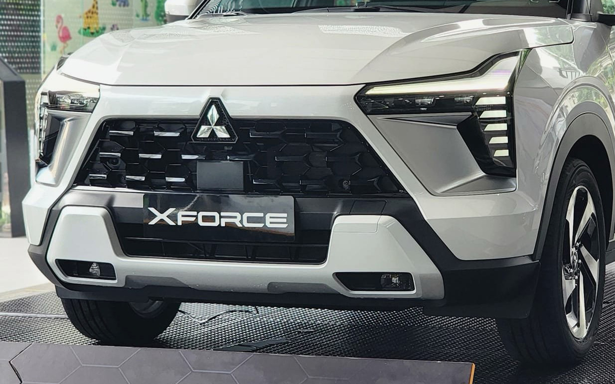 Mitsubishi Triton có thiết kế mới lạ mắt: Lưới tản nhiệt kiểu Xforce, mâm thể thao, dẫn động cầu sau nhưng có công nghệ hỗ trợ off-road- Ảnh 3. Mitsubishi Triton có thiết kế mới lạ mắt: Lưới tản nhiệt kiểu Xforce, mâm thể thao, dẫn động cầu sau nhưng có công nghệ hỗ trợ off-road- Ảnh 3.