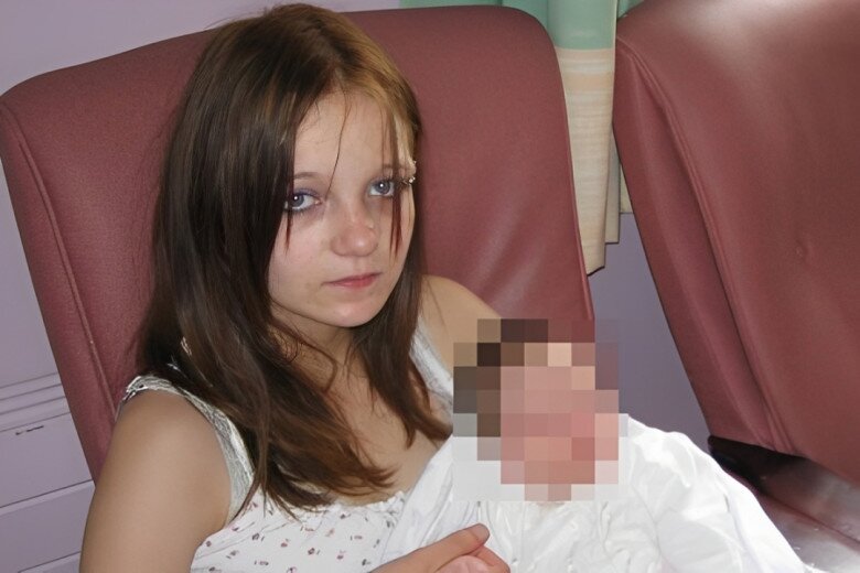 Bé gái tiểu học bất ngờ sinh con gây sốc, danh tính bố đứa trẻ khiến dư luận bàng hoàng - 2