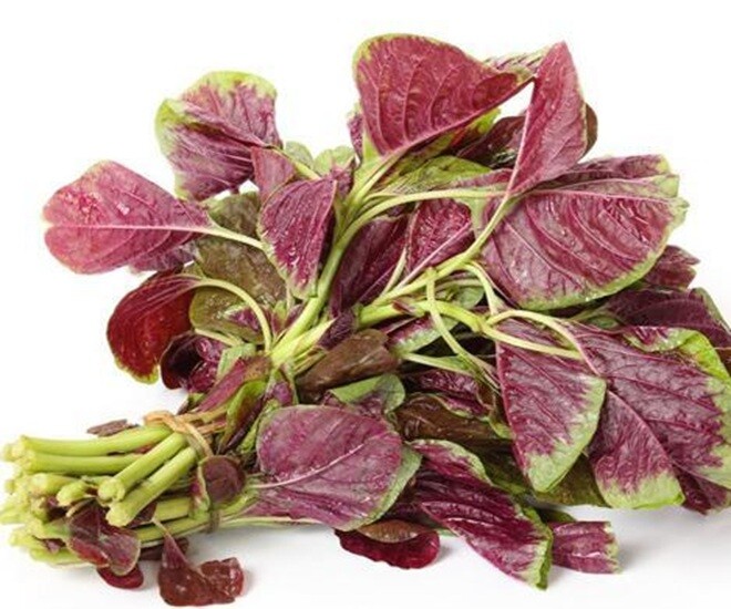 Rau dền có giá rẻ, nhưng rất tốt cho sức khỏe, mọi người nên bổ sung vào thực đơn bữa ăn hằng ngày. Ảnh minh họa. 