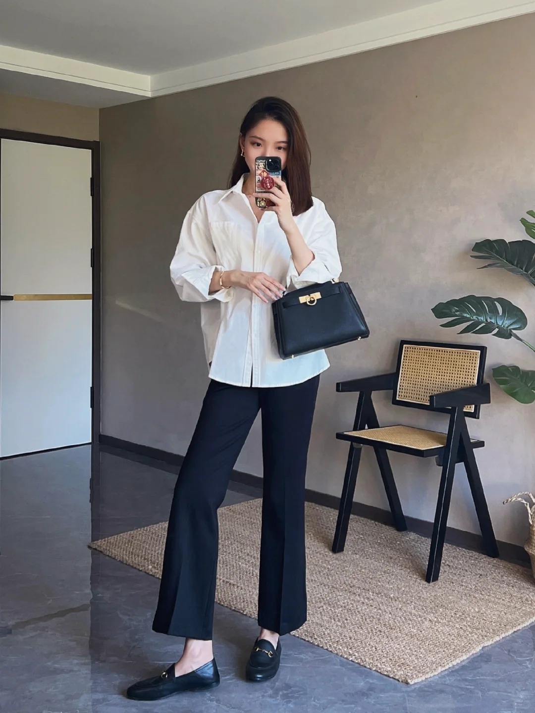 4 kiểu quần tôn dáng thần sầu cho amp;#34;hội nấm lùnamp;#34;, mang giày bệt vẫn cao ráo mà phối gì cũng đẹp - 11