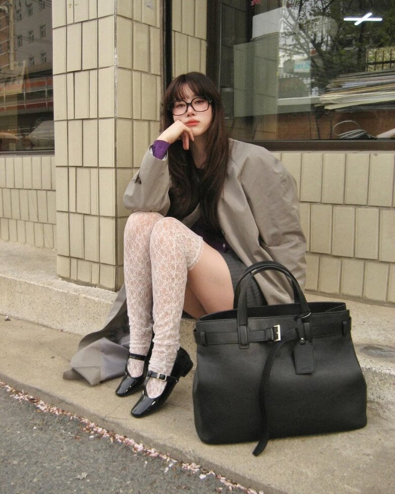 Từ ngày biết công thức phối giày với tất, tôi diện quần hay váy cũng vừa gầy vừa cao, không còn tự ti - 12