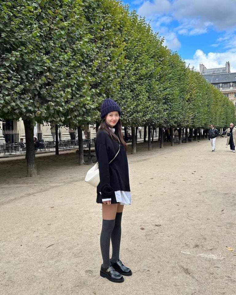 Từ ngày biết công thức phối giày với tất, tôi diện quần hay váy cũng vừa gầy vừa cao, không còn tự ti - 13