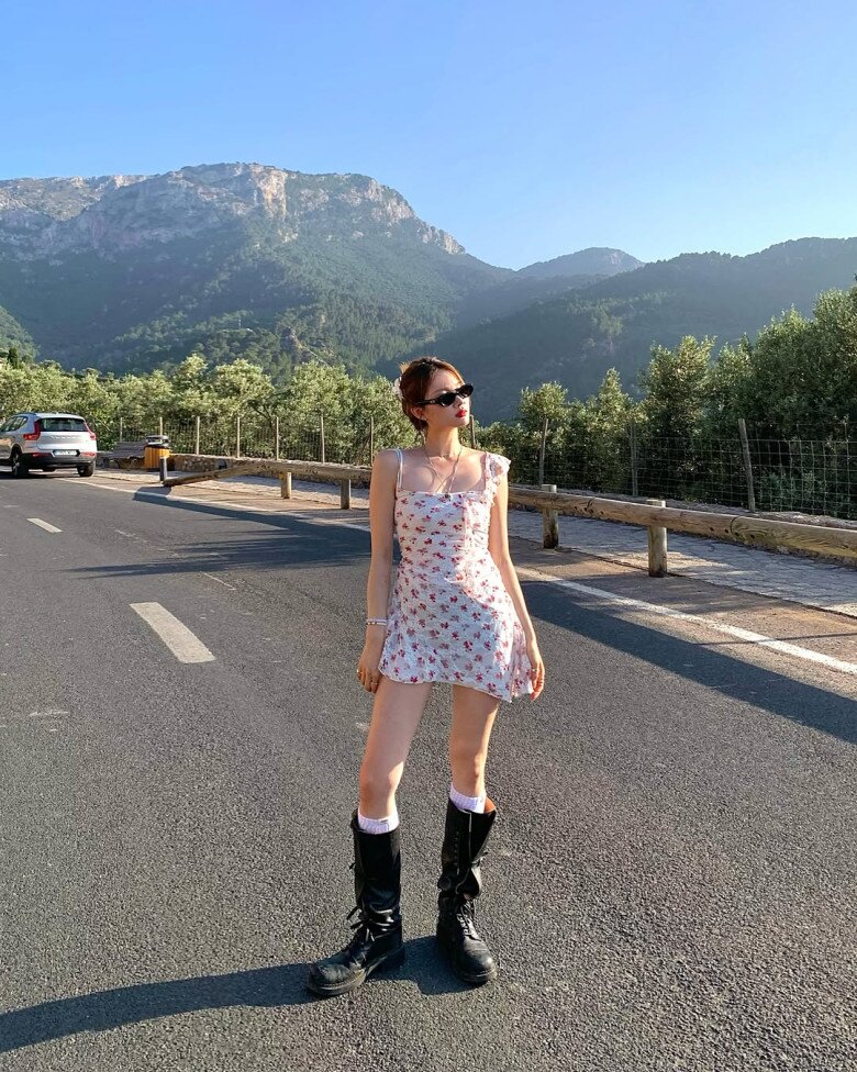 Từ ngày biết công thức phối giày với tất, tôi diện quần hay váy cũng vừa gầy vừa cao, không còn tự ti - 10