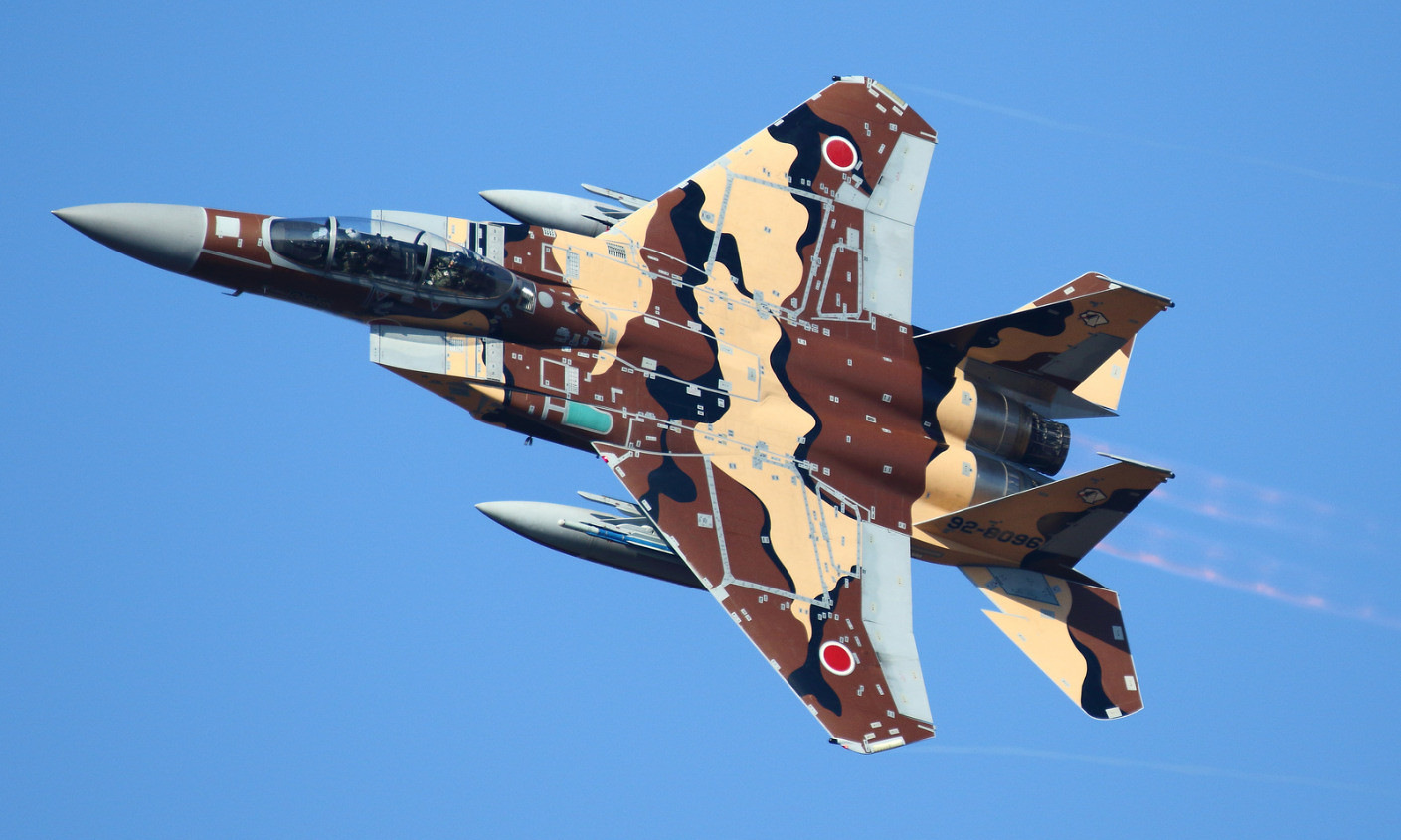 Tiêm kích F-15DJ thuộc Phi đoàn Huấn luyện Tiêm kích Chiến thuật bay hồi năm 2018. Ảnh: JASDF.