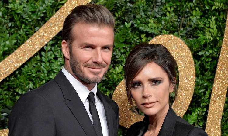 Victoria Beckham kỷ niệm 22 năm cưới David Beckham