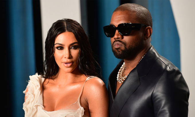 Kim Kardashian và Kanye West tại tiệc sau lễ trao giải Oscar tháng 2/2020. Ảnh: AP
