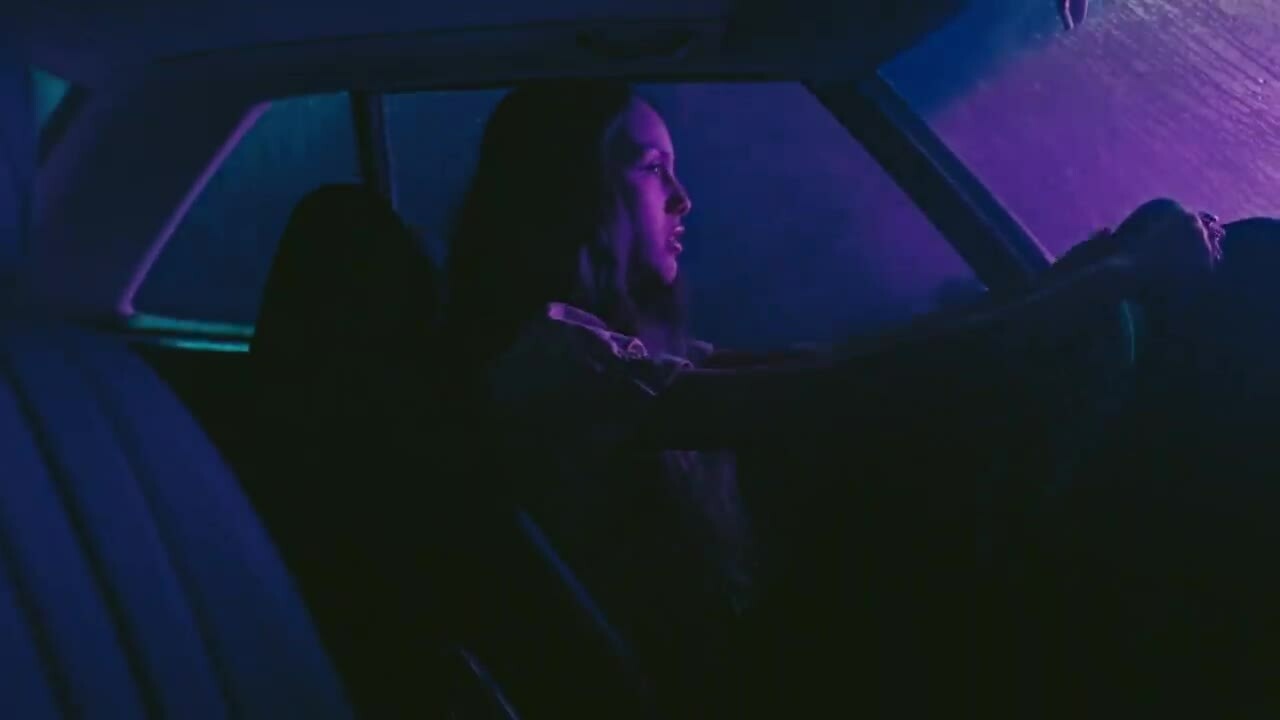 Olivia Rodrigo phát hành MV "Driver License"