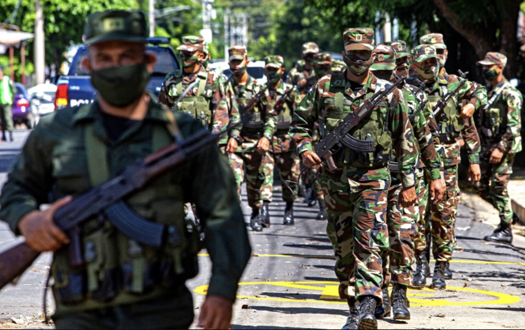 Quân đội Nicaragua được triển khai đảm bảo an ninh cho bầu cử tổng thống ngày 6/11/2021. Ảnh: AFP.