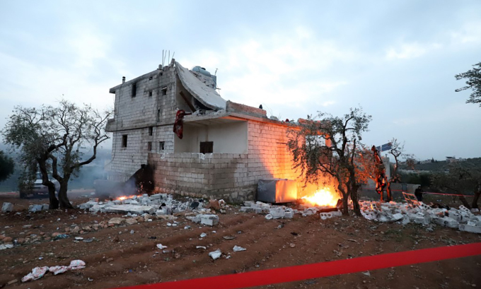 Căn nhà nơi thủ lĩnh al-Qurashi ẩn náu ở Atmeh, Syria sau vụ đột kích ngày 3/2 của Mỹ. Ảnh: AFP.