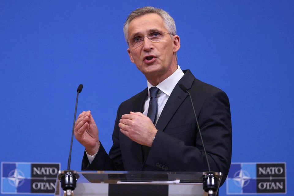 Tổng thư ký NATO Jens Stoltenberg trong cuộc họp báo ở Brussels, Bỉ, ngày 24/2 về chiến dịch quân sự của Nga tại Ukraine. Ảnh: Reuters