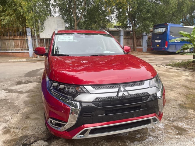 Lộ nhiều hình ảnh Mitsubishi Outlander 2022 sắp ra mắt Việt Nam: Màn hình là điểm gây tranh cãi - Ảnh 5.