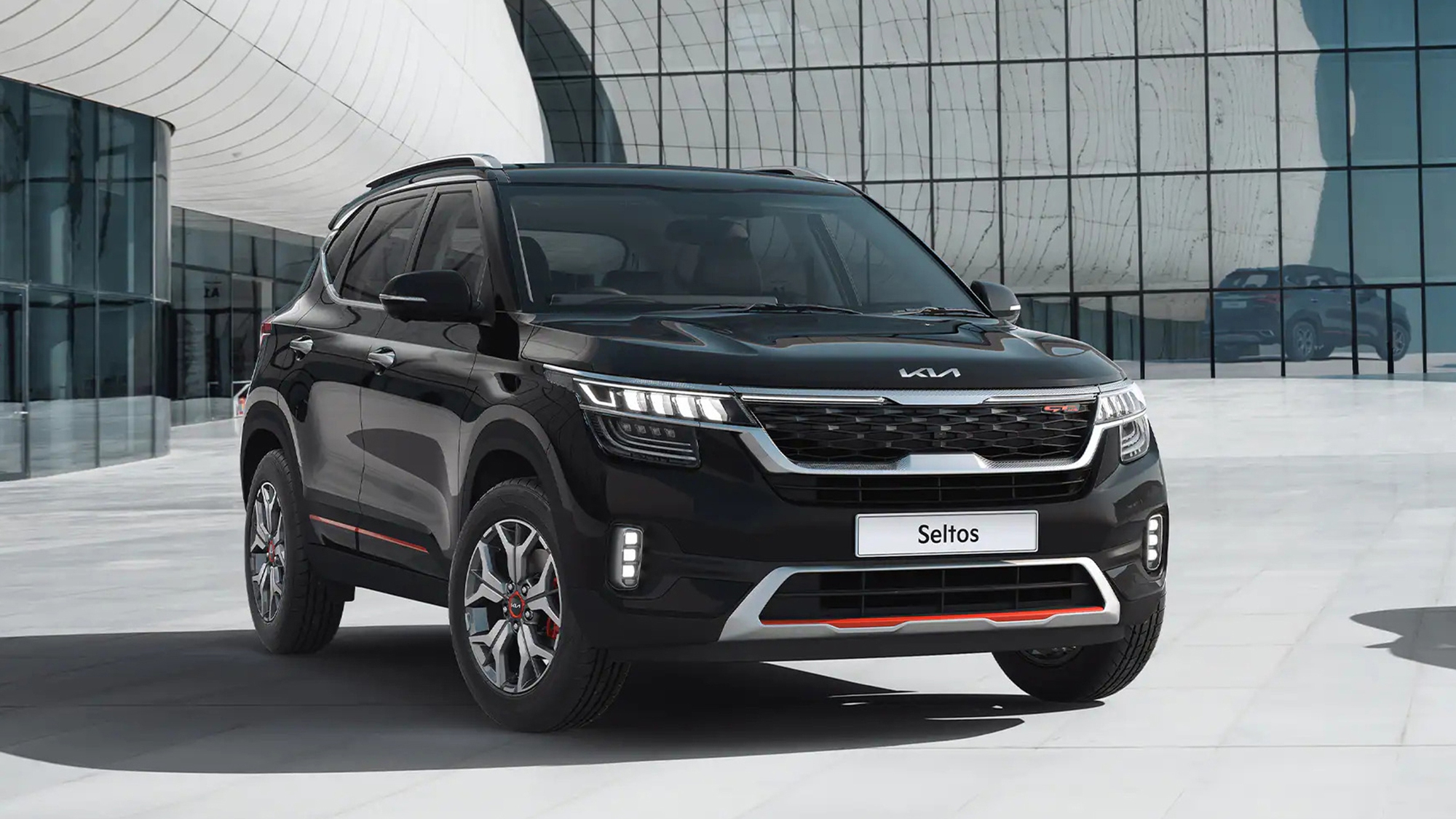 Kia Seltos thêm 3 bản tại VN: Giá từ 649 triệu, có bản thể thao, quyết đua doanh số với Corolla Cross - Ảnh 2.