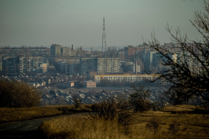 Toàn cảnh thành phố tiền tuyến Bakhmut, tỉnh Donetsk ngày 26/1. Ảnh: Reuters.