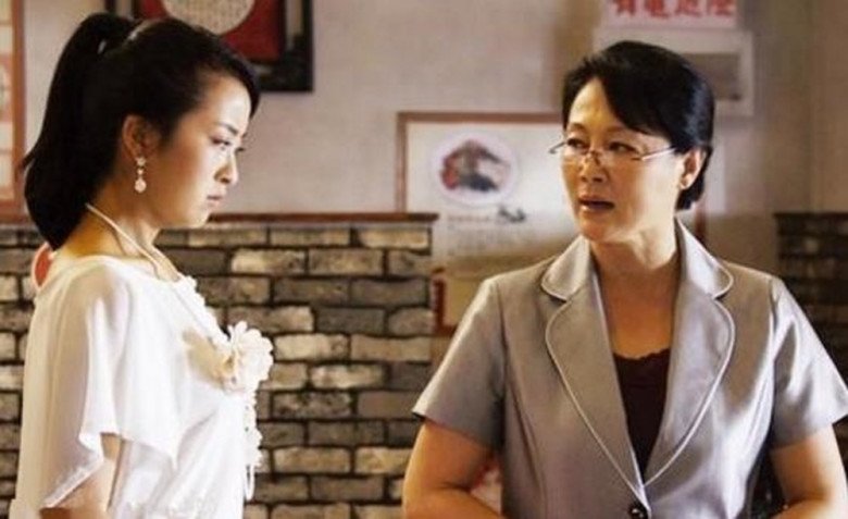 Vợ bị chú ruột chê bai trong đám giỗ, chồng tôi tươi cười nói một câu khiến cả nhà tái mặt - 1