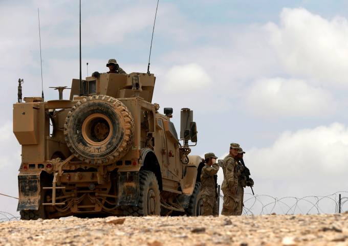Binh sĩ Mỹ tham gia tập trận chung với quân đội Jordan ở Zarqa, phía đông thủ đô Amman hồi tháng 5/2016. Ảnh: Reuters