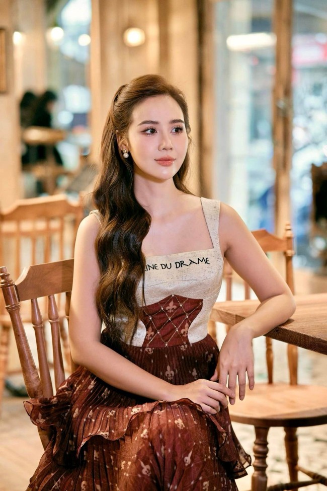 Huyền Lizzie: amp;#34;Năm Giáp Thìn, mẹ con tôi chọn đón Tết ở một nơi xaamp;#34; - 8