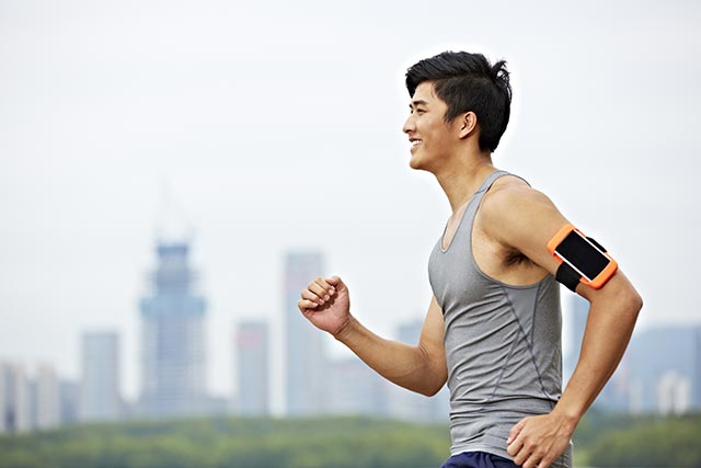 Chạy bộ là hoạt động đơn giản, dễ thực hiện giúp phòng ngừa nhiều bệnh mạn tính.