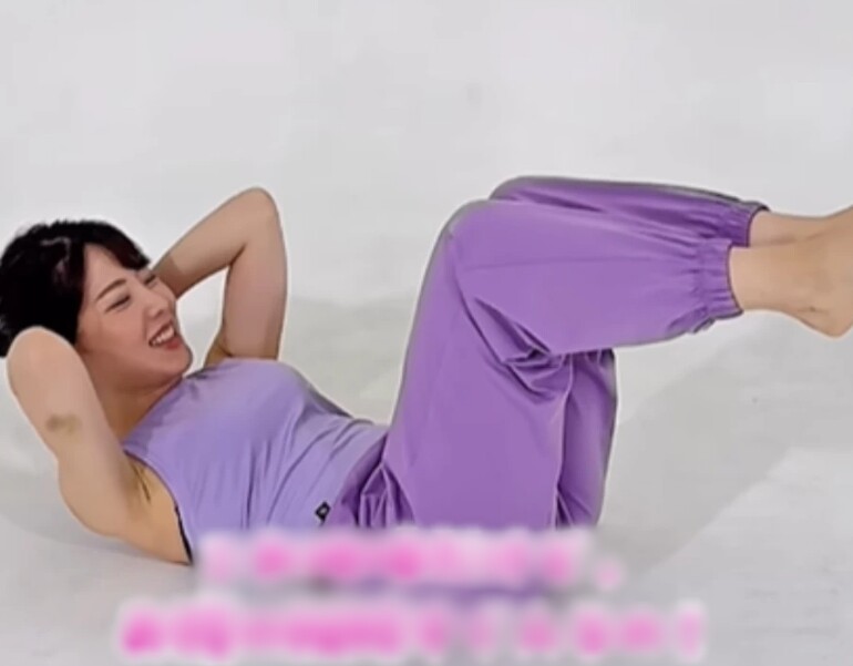 Từ phụ nữ trung niên thừa cân thành thiếu nữ thon gọn: Bí quyết giảm 7,5kg trong 2 tháng của bà nội trợ Nhật amp;#34;gây sốtamp;#34; - 2