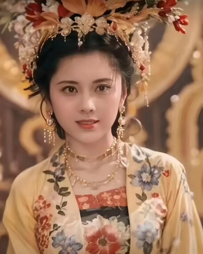 Video: Nghe lại ca khúc Tình nhi nữ trong phim Tây Du Ký