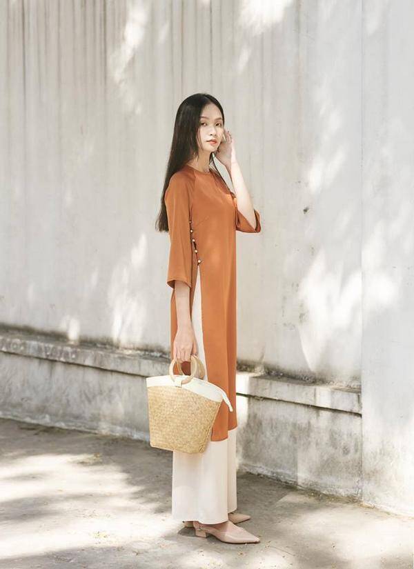 Chị em chọn áo dài Tết màu gì để amp;#34;hút lộcamp;#34; cả năm lại tôn cả da lẫn dáng? Người khôn ngoan sẽ chọn mẫu này - 13