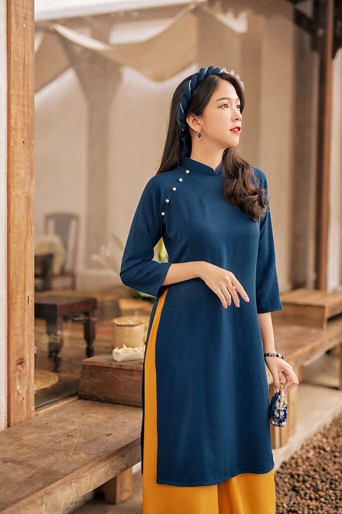 Chị em chọn áo dài Tết màu gì để amp;#34;hút lộcamp;#34; cả năm lại tôn cả da lẫn dáng? Người khôn ngoan sẽ chọn mẫu này - 7