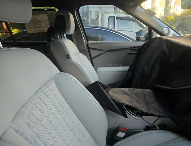 Hyundai Tucson đời mới lột xác cỡ này: Mặt trước như xe điện, góc cạnh nhưng điệu hơn Santa Fe, dễ ra mắt cuối năm nay- Ảnh 6.