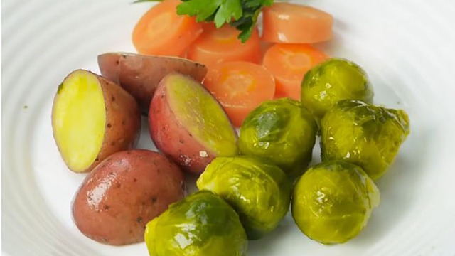 Nhã Phương nổi cơ bụng sau 14 ngày sinh con khiến netizen nhớ ngay đến thực đơn giảm cân kinh điển cô từng theo đuổi - 10