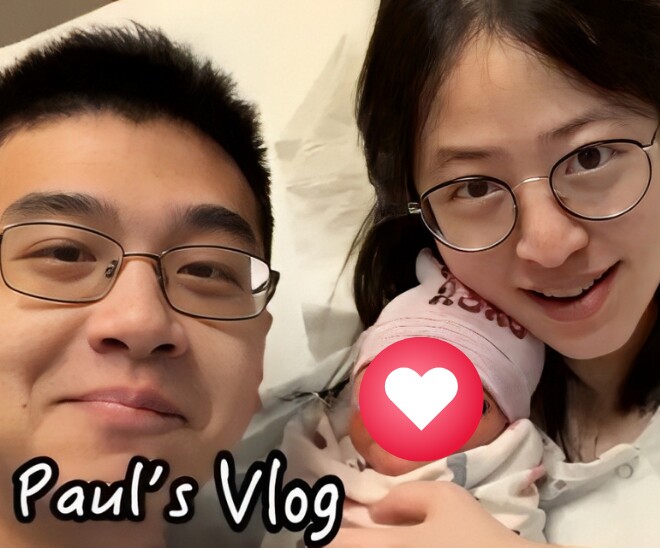 Hot influencer khoe ảnh đón con đầu lòng.