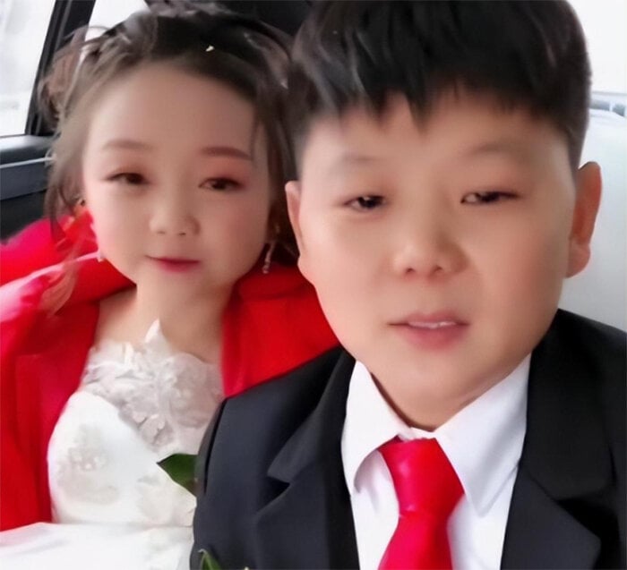 Cô gái 1m3 cưới chồng cao 1m48, sau kết hôn chồng cô bỗng cao lên và cái kết - 6