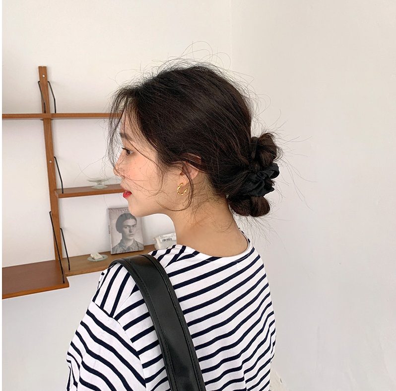 5 cách buộc tóc thu gọn gương mặt, lên hình amp;#34;sống ảoamp;#34; tuyệt xinh mà chị em nào cũng nên biết  - 2