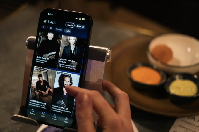 Ứng dụng EvaAI có hàng tá đối tượng tiềm năng để bạn lựa chọn, tương tự như một ứng dụng hẹn hò. Ảnh: NY Post