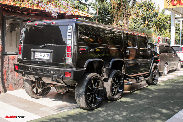 Khủng long Hummer H2 độ 6 bánh tại Việt Nam: Kích thước khổng lồ, ngốn 24,5 lít/100km trong đô thị, đầy bình hết gần 3,7 triệu đồng - Ảnh 7.