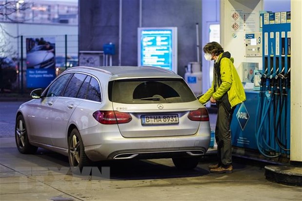 Duc se duy tri cac thoa thuan ve gian no va khong tang thue hinh anh 1