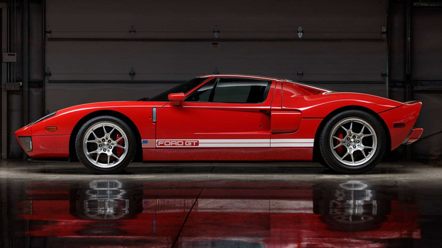 Ford GT 2005 của Kid Rock được bán với giá 638.000 USD khi đấu giá - Ảnh 2.
