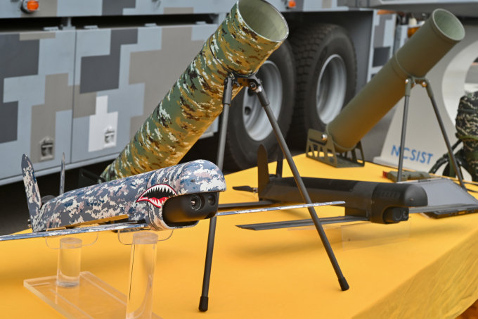 Mẫu UAV tự sát do Đài Loan tự phát triển được trưng bày tại Viện Khoa học và Công nghệ Chung-Shan Đài Laon ở thành phố Đài Trung ngày 14/3. Ảnh: AFP