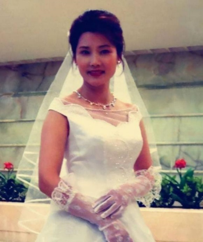 Đệ nhất diễn viên quốc dân: Không ai theo đuổi vì quá đẹp, lấy chồng là tình đầu, tuổi 60 vẫn gây điên đảo - 9