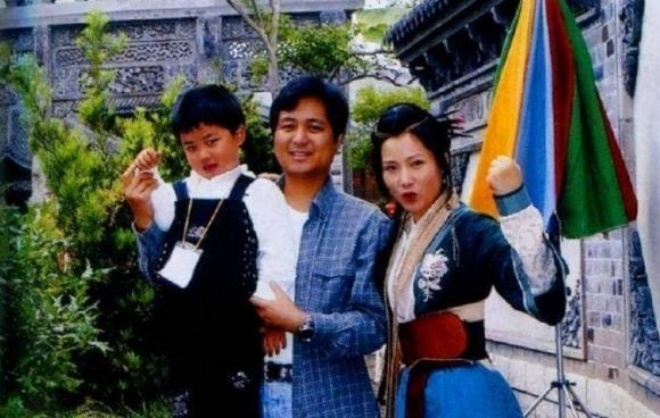 Đệ nhất diễn viên quốc dân: Không ai theo đuổi vì quá đẹp, lấy chồng là tình đầu, tuổi 60 vẫn gây điên đảo - 11