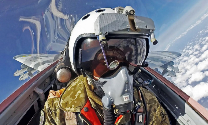 Phi công MiG-29 Ukraine trong một chuyến xuất kích hồi năm 2022. Ảnh: Drive.