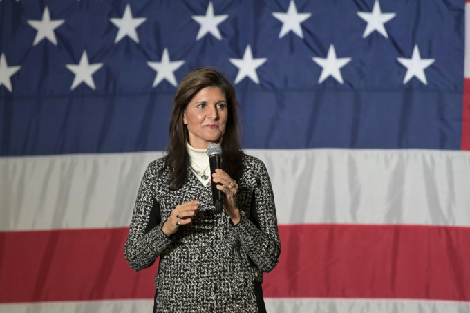 Cựu đại sứ Mỹ tại Liên Hợp Quốc Nikki Haley phát biểu tại sự kiện vận động ở Conway, bang Nam Carolina ngày 28/1. Ảnh: AP