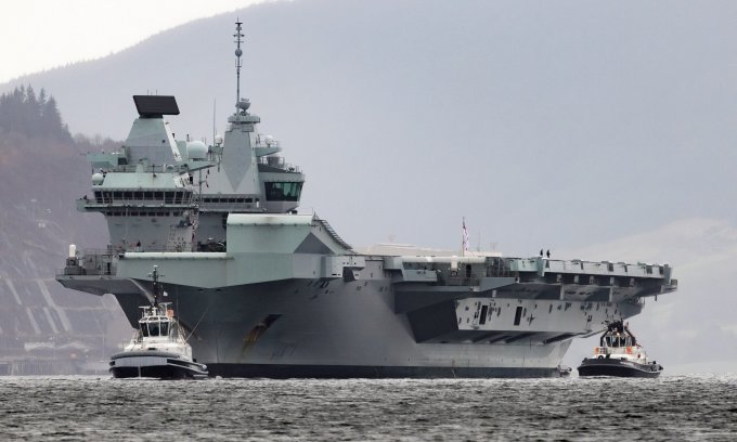 HMS Queen Elizabeth về cảng tại Scotland hồi năm 2022. Ảnh: Hải quân Anh