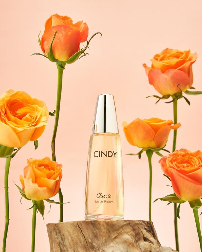 Cindy Classic phù hợp với phái đẹp theo đuổi phong cách trang nhã, quyến rũ nhẹ nhàng, nhưng lại vô cùng mê hoặc.