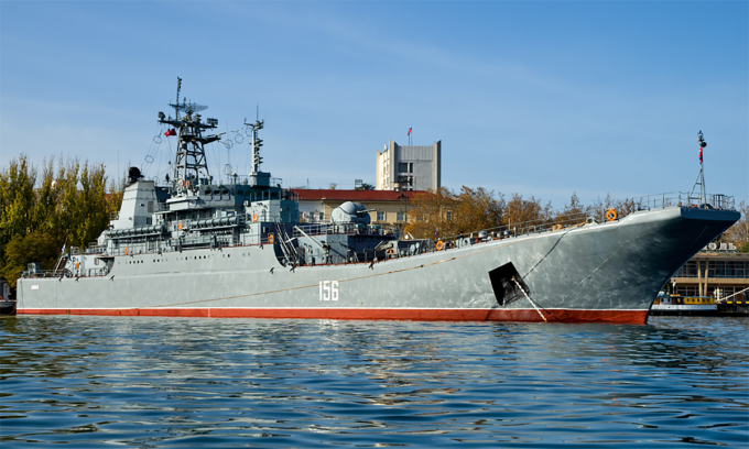 Tàu đổ bộ Yamal của Nga tại Sevastopol, bán đảo Crimea tháng 8/2014. Ảnh: Flickr/OSDU