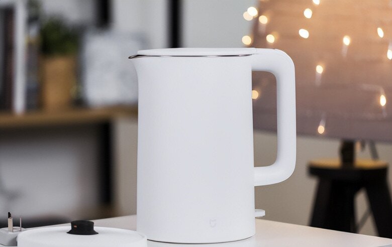 Tại sao ngày càng nhiều người không dùng ấm đun nước có đế? Hóa ra đây là lý do - 3