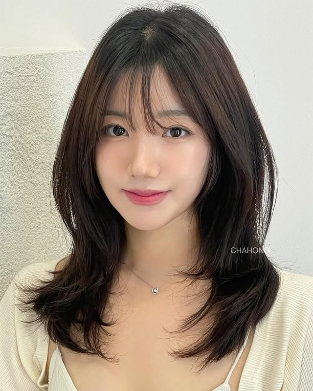 5 kiểu tóc ngang vai tuổi nào để cũng đẹp - 3