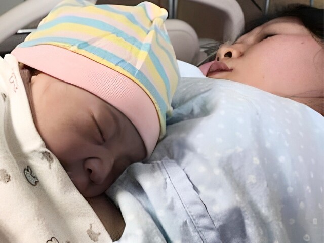 Sinh con cần có sự chuẩn bị kỹ càng về kinh tế, kiến thức lẫn tinh thần - Ảnh minh hoạ.